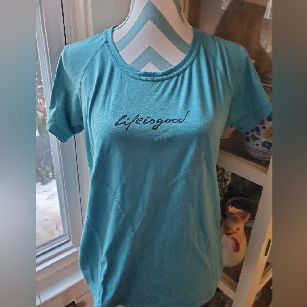 Life is Good Women's Teal T-Shirt In Medium